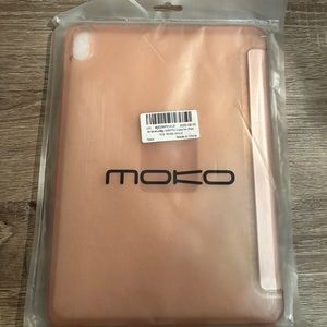 IPAD Case 10.8/ Never Used/ Rose Gold